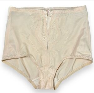 Q-T INTIMATES High Waisted Lace Jacquard Tummy Control Brief - Ladies Sh…